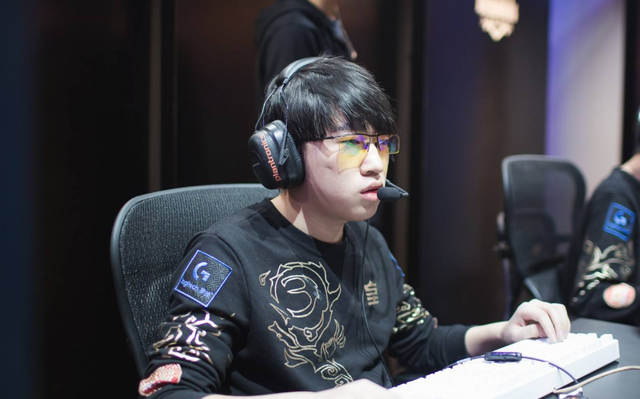 视线模糊而 视线模糊而