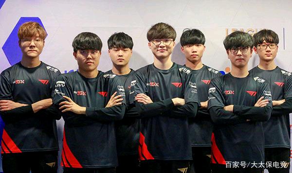 庞大的社交 庞大的社交