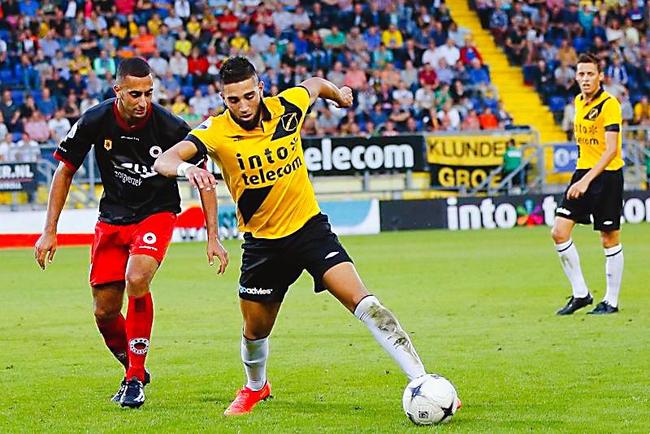 打响属于自 打响属于自