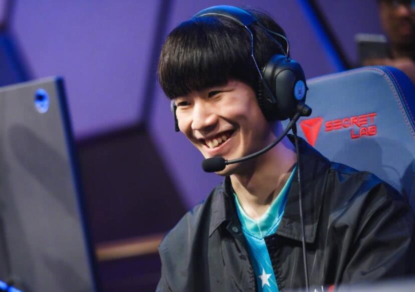 的三条线索 的三条线索